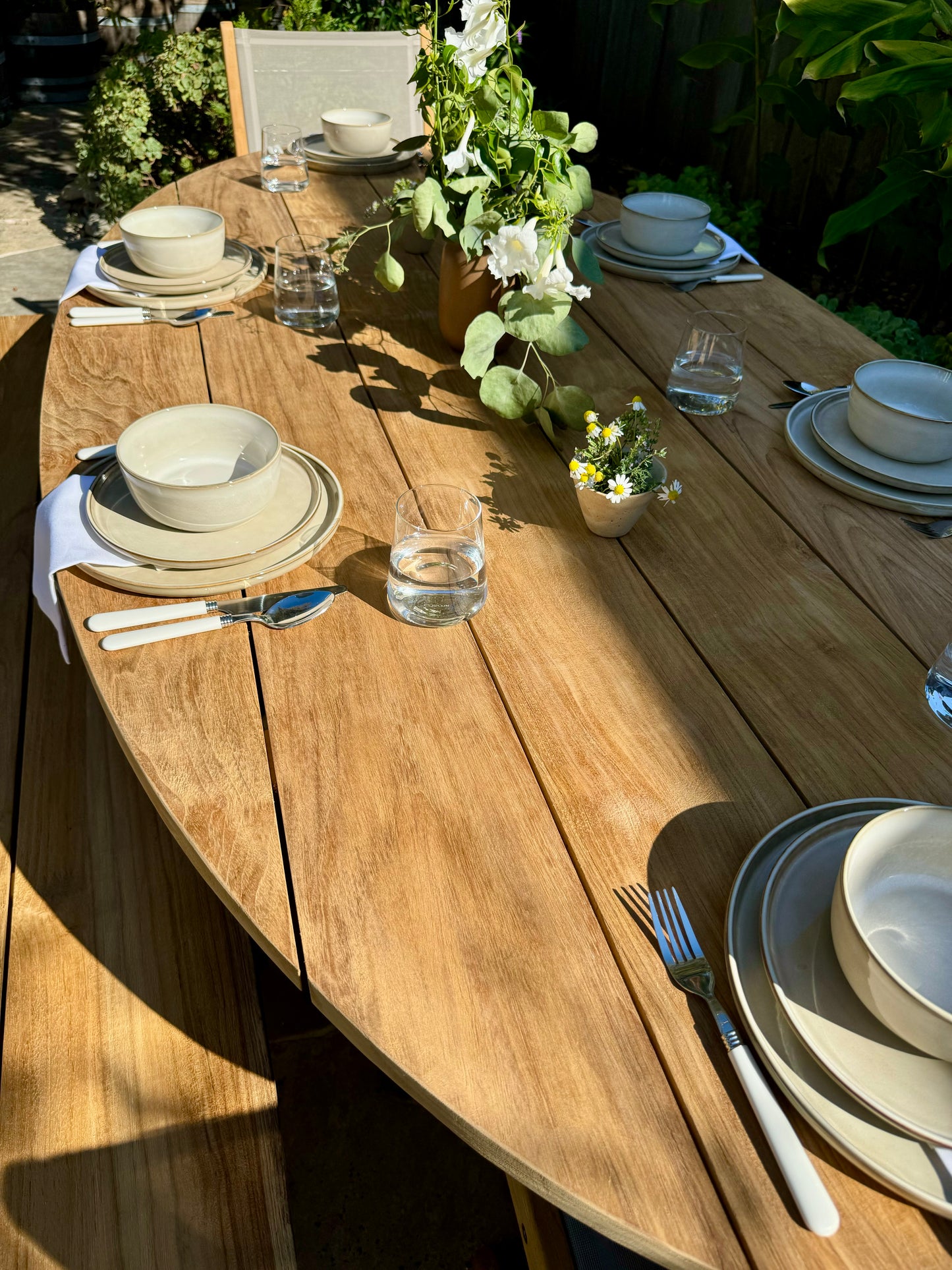 Elliptical Deluxe Dining Tables