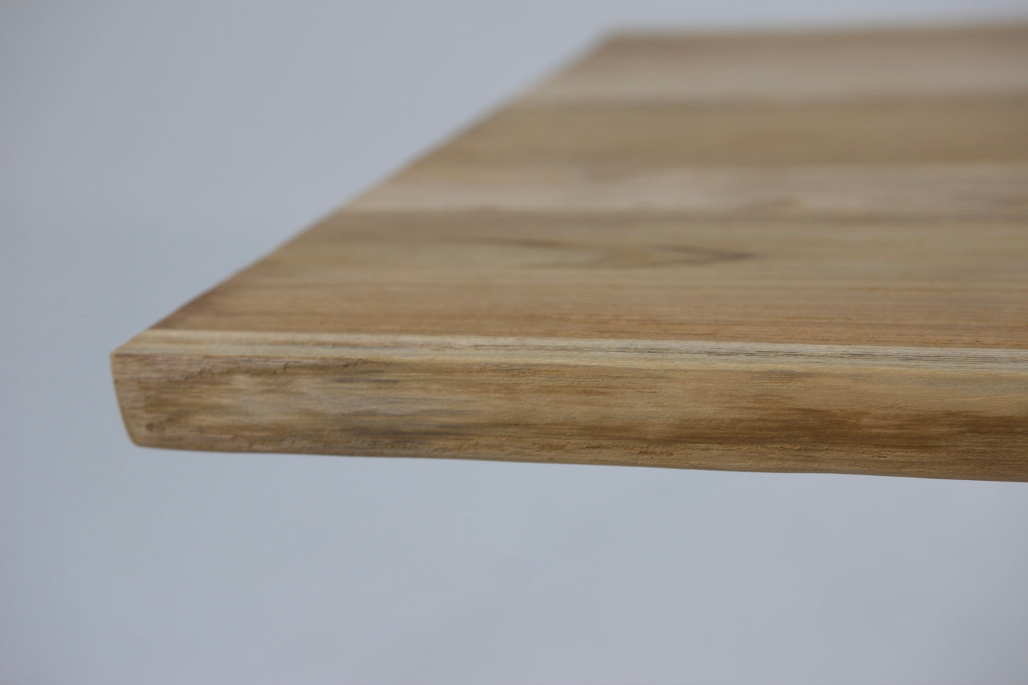 Live Edge Dining Tables
