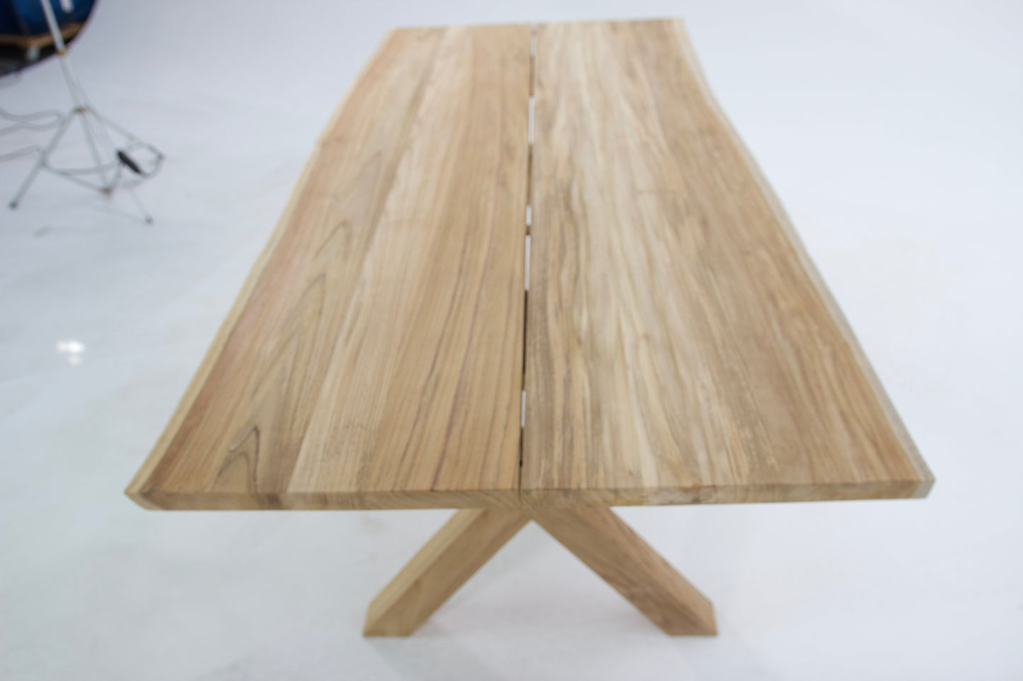 Live Edge Dining Tables